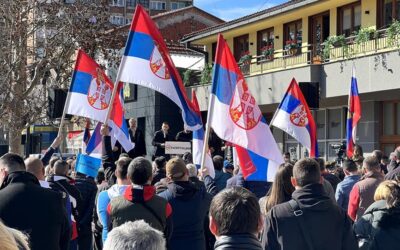 ОВДЕ СЕ БРАНИ СРБИЈА! НЕ КАПИТУЛАЦИЈИ! – велики скуп државотворне опозиције у Лесковцу!